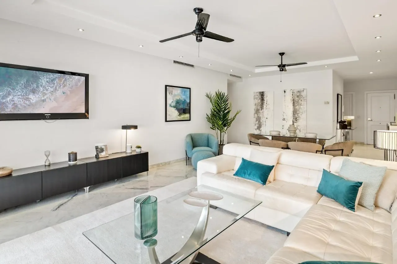 Pool View Apartment In Casa Sevilla - Puerto Banus Marbella Spain