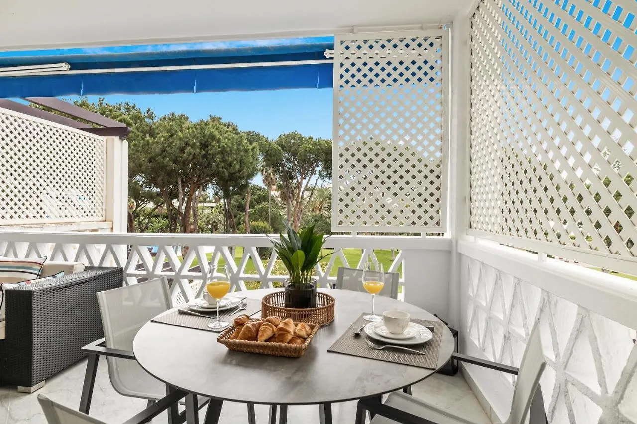 Pool View Apartment In Casa Sevilla - Puerto Banus Marbella