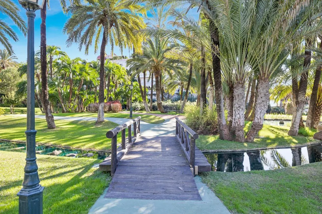 Pool View Apartment In Casa Sevilla - Puerto Banus Marbella